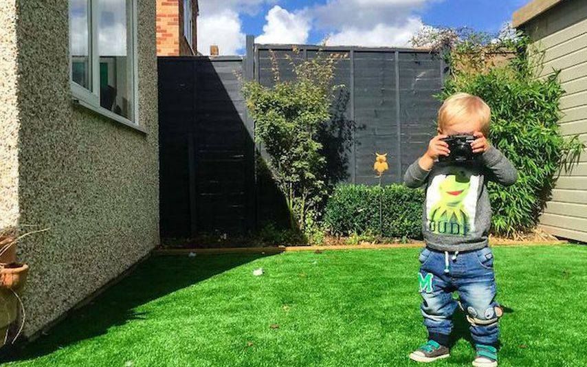 Cum Se Vede Lumea Prin Fotografiile Facute De Un Bebelus