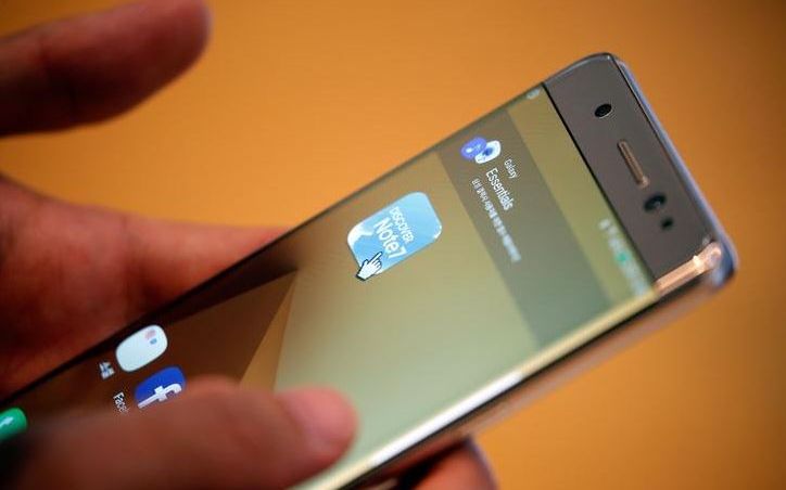 Samsung Le A Cerut Utilizatorilor De Galaxy Note7 Sa Inchida Telefoanele