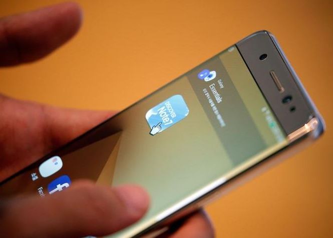 Samsung le-a cerut utilizatorilor de Galaxy Note7 sa inchida telefoanele Samsung Le A Cerut Utilizatorilor De Galaxy Note7 Sa Inchida Telefoanele
