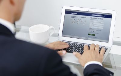 Condamnat la inchisoare pentru ce a scris pe Facebook! Mesajele postate pe reteaua de socializare