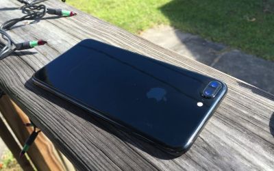 Problema uriasa pentru cel mai popular iPhone 7, cei de la Apple au recunoscut! Ce poate pati telefonul