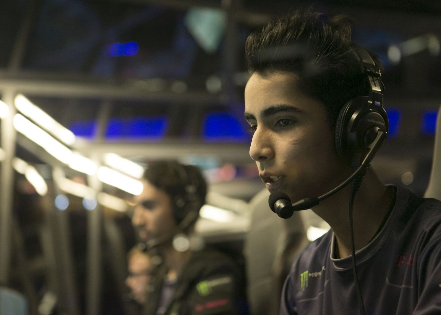 Si A Vandut Bicicleta Ca Sa Se Joace Acum Este Milionar La 17 Ani Si A Fost Numit De Times Unul Dintre