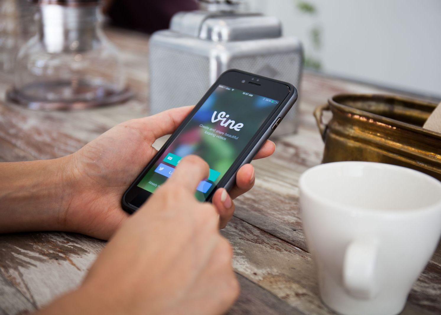 Cel Mai Mare Site De Filme Pentru Adulti Vrea Sa Cumpere Vine Dupa Ce Twitter A Anuntat Ca Inchide Aplicatia