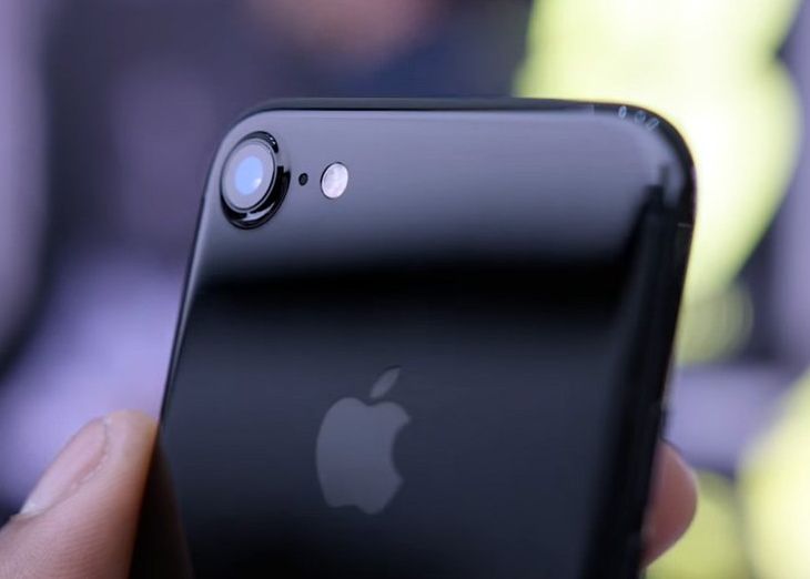 Apple va lansa o noua versiune de iPhone 7! Surpriza uriasa pentru toti utilizatorii Apple Va Lansa O Noua Versiune De Iphone 7 Surpriza Uriasa Pentru Toti Utilizatorii