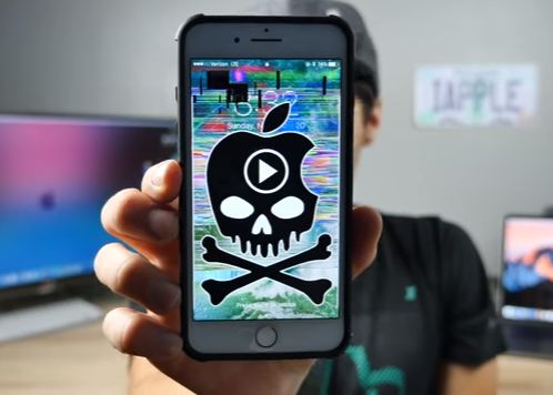 Atac asupra tuturor utilizatorilor de iPhone! Un simplu clip blocheaza telefonul! Cum te poti proteja Atac Asupra Tuturor Utilizatorilor De Iphone Un Simplu Clip Blocheaza Telefonul Cum Te Poti Proteja