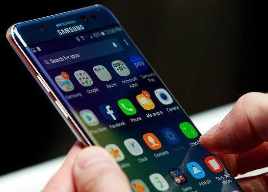 Vestea pe care fanii Samsung nu voiau sa o auda! Cat va costa Galaxy S8 Vestea Pe Care Fanii Samsung Nu Voiau Sa O Auda Cat Va Costa Galaxy S8