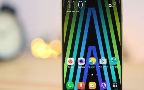 Samsung Incepe Anul 2017 In Forta Ce Telefoane Va Lansa Pe 5 Ianuarie