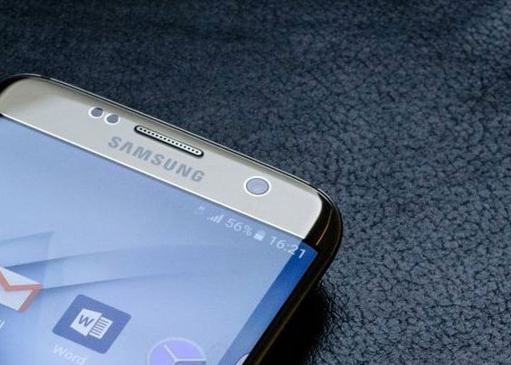 Foto Acesta Este Galaxy S8 Prima Imagine Reala Cu Viitorul Smartphone Samsung