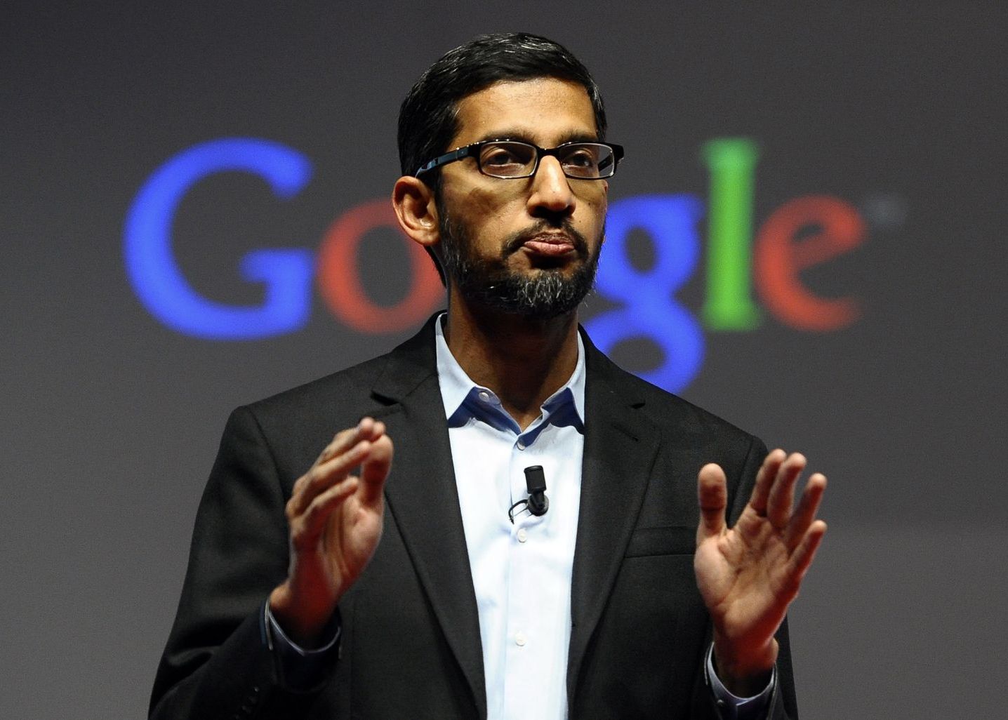 Anuntul facut de Google dupa interdictia decisa de Donald Trump! Va costa 4 milioane de dolari Anuntul Facut De Google Dupa Interdictia Decisa De Donald Trump Va Costa 4 Milioane De Dolari