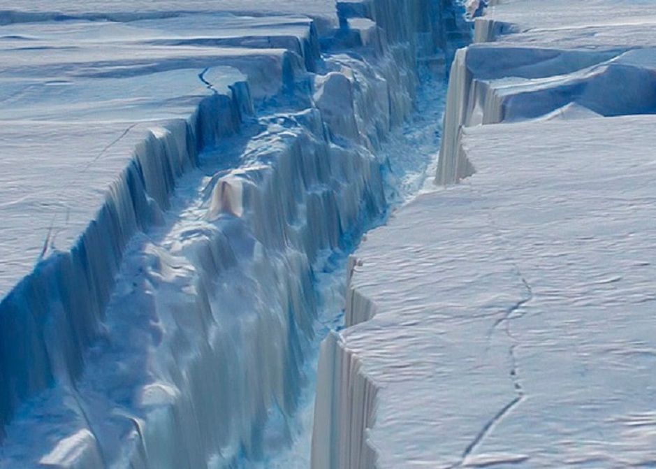 Fisurarea Unui Ghetar Din Antarctica Motiv De Ingrijorare Pentru Cercetatori Stam Cu Sufletul La Gura