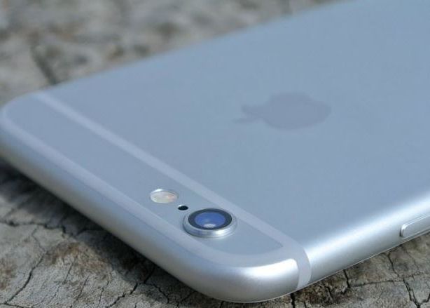 O Noua Versiune De Iphone Va Fi Disponibila In Europa De Saptamana Viitoare Acesta Va Fi Pretul