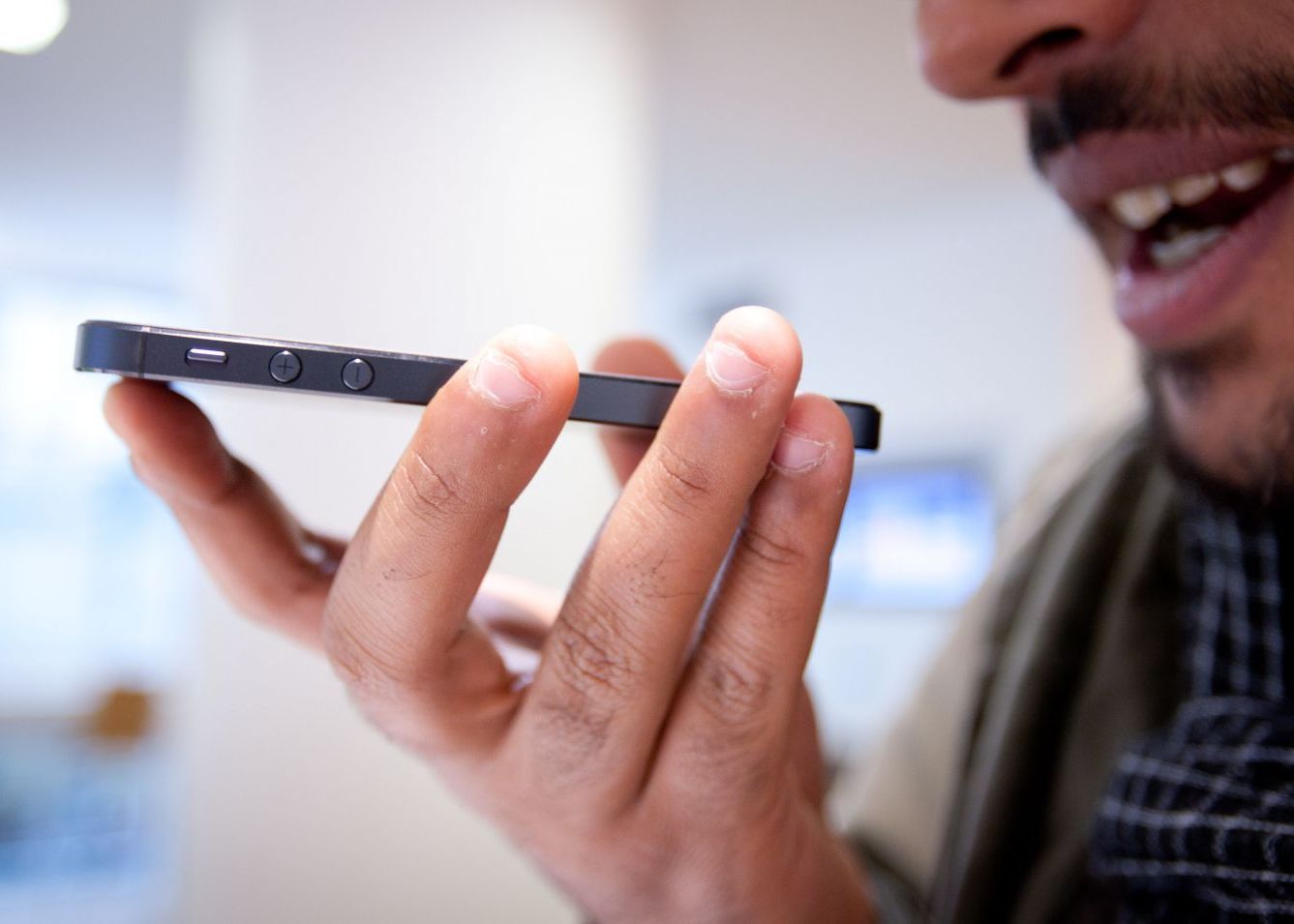 Motivul Pentru Care Nu Trebuie Sa I Spui Asa Ceva Lui Siri Poti Avea Probleme Cu Legea Din Cauza Unei