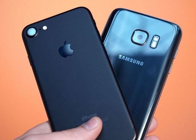 Acesta A Fost Cel Mai Popular Telefon In 2016 Cine A Castigat Razboiul Dintre Apple Si Samsung