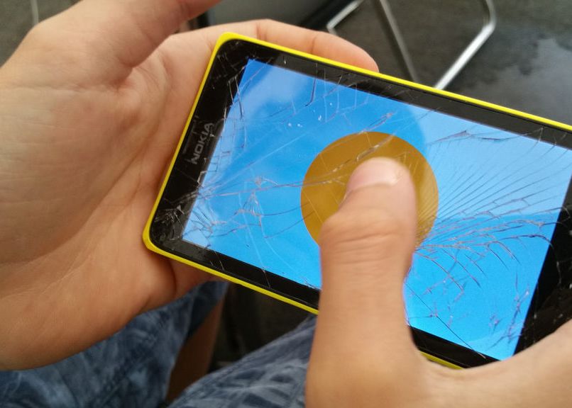 Telefonul Cu Ecran Care Se Repara Singur Ar Putea Fi Lansat Peste Doar 3 Ani