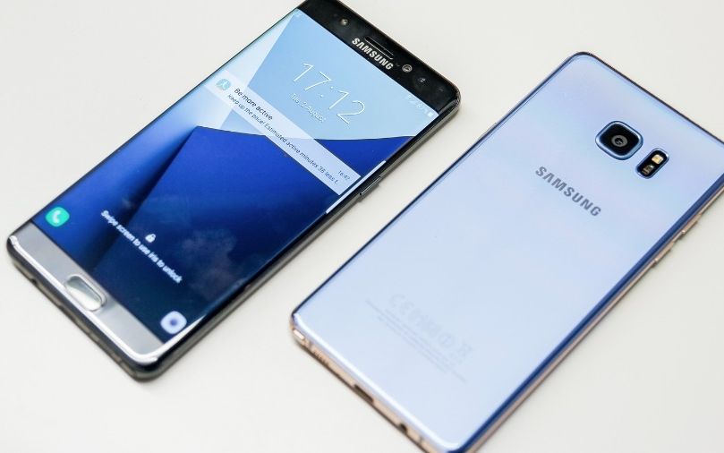 Premiera pentru Samsung! Galaxy Note8 va avea o specificatie nemaintalnita pana acum Premiera Pentru Samsung Galaxy Note8 Va Avea O Specificatie Nemaintalnita Pana Acum