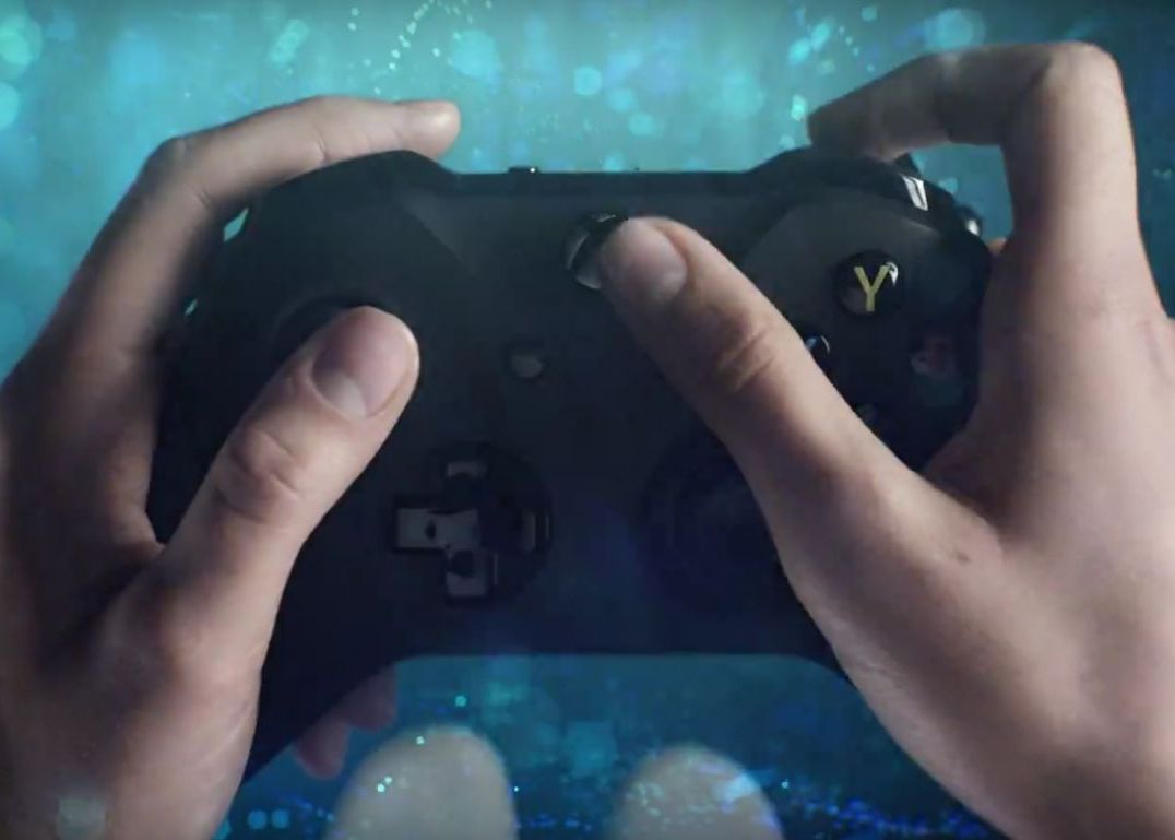 Microsoft Prezinta Noua Consola Xbox One X Surpriza Pe Care O Aduce Pentru Fani