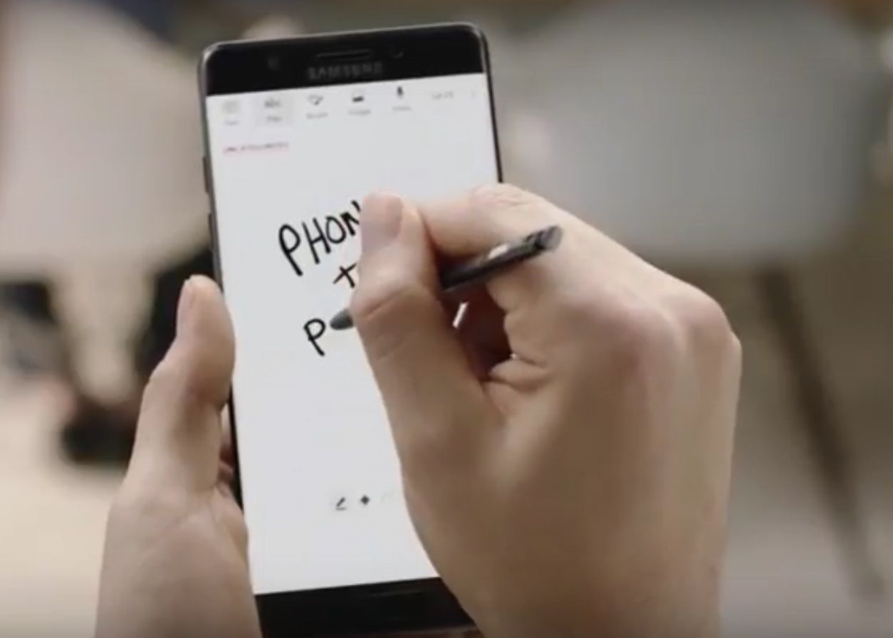 Samsung Lanseaza Galaxy Note Fan Edition Un Smartphone Construit Din Piesele Lui Note 7