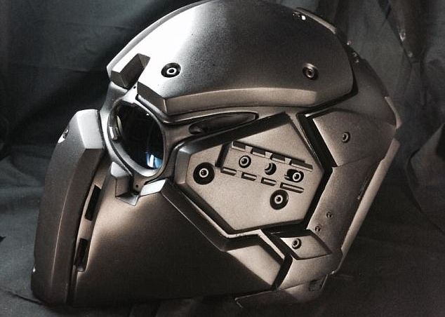 Soldatii Britanici Vor Folosi O Casca Inspirata Din Star Wars Ce Poate Face Acest Coif Ciudat