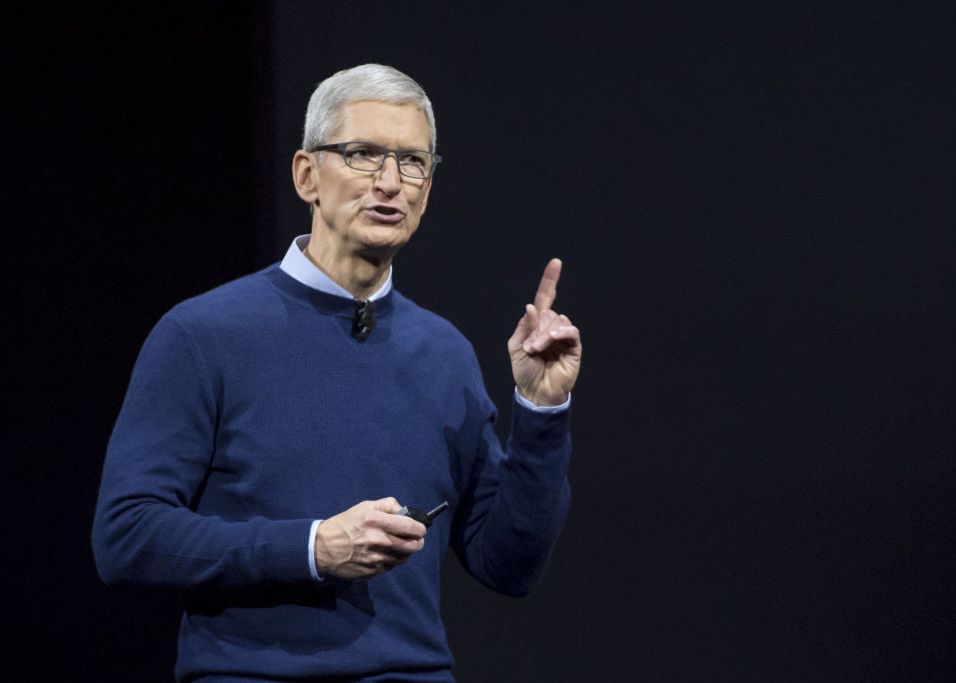 Gestul impresionant facut de conducerea Apple dupa violentele extremiste din Charlottesville Gestul Impresionant Facut De Conducerea Apple Dupa Violentele Extremiste Din Charlottesville