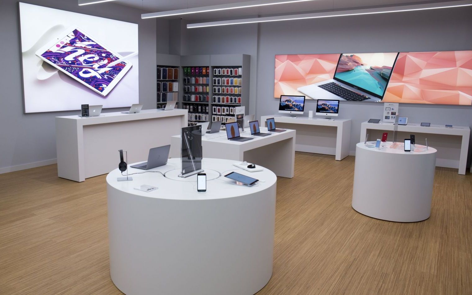 Istyle Deschide Un Nou Magazin In Iasi Clientii Pot Cumpara Produse Apple La Preturi Speciale