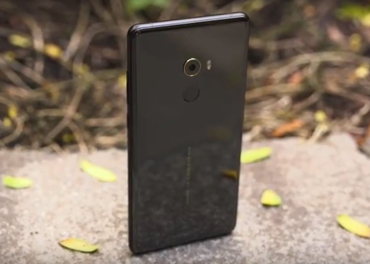 Telefonul De Top Care Poate Concura Cu Iphone