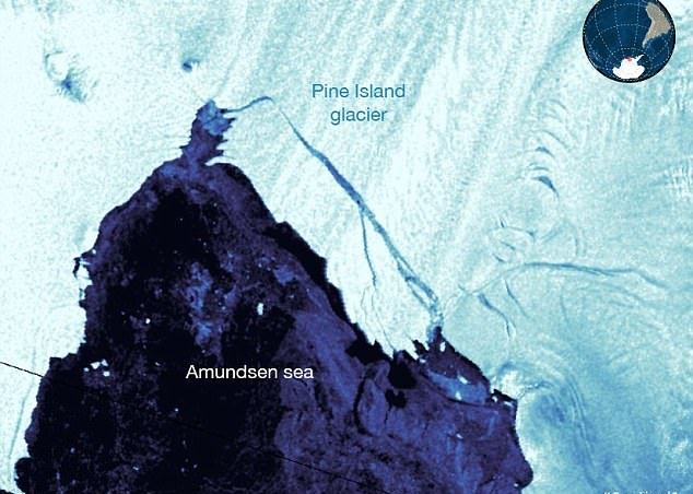 Incidentul se repeta! Un ghetar urias s-a desprins din Antarctica Incidentul Se Repeta Un Bucata Uriasa De Gheata S A Desprins Dintr Un Ghetar