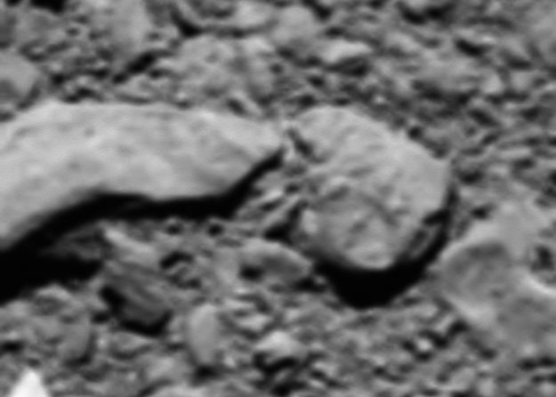 Ultima fotografie surprinsa de sonda spatiala Rosetta inaintea ciocnirii cu o cometa Ultima Fotografie Surprinsa De Sonda Spatiala Rosetta Inaintea Ciocnirii Cu O Cometa