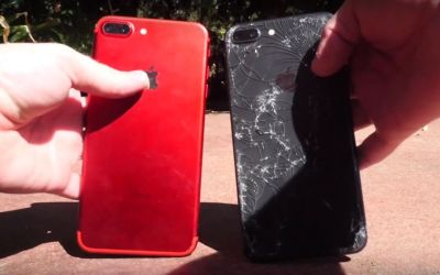 Test de rezistenta iPhone 8 Plus versus iPhone 7 Plus! Ce se intampla cand le scapi pe asfalt