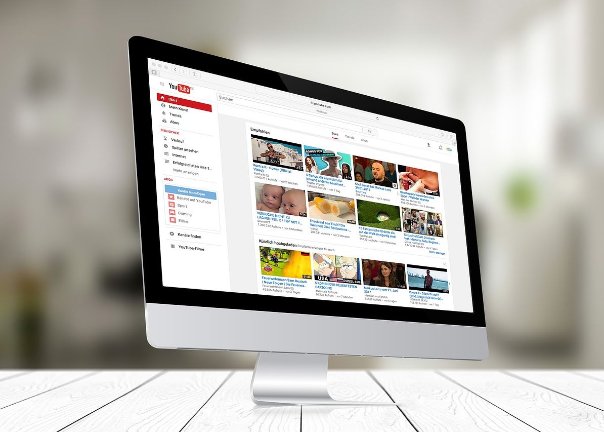 E primul videoclip cu un asemenea succes! Peste 4 miliarde de vizionari pe YouTube E Primul Videoclip Care Are Un Asemenea Succes Peste 4 Miliarde De Vizionari Pe Youtube