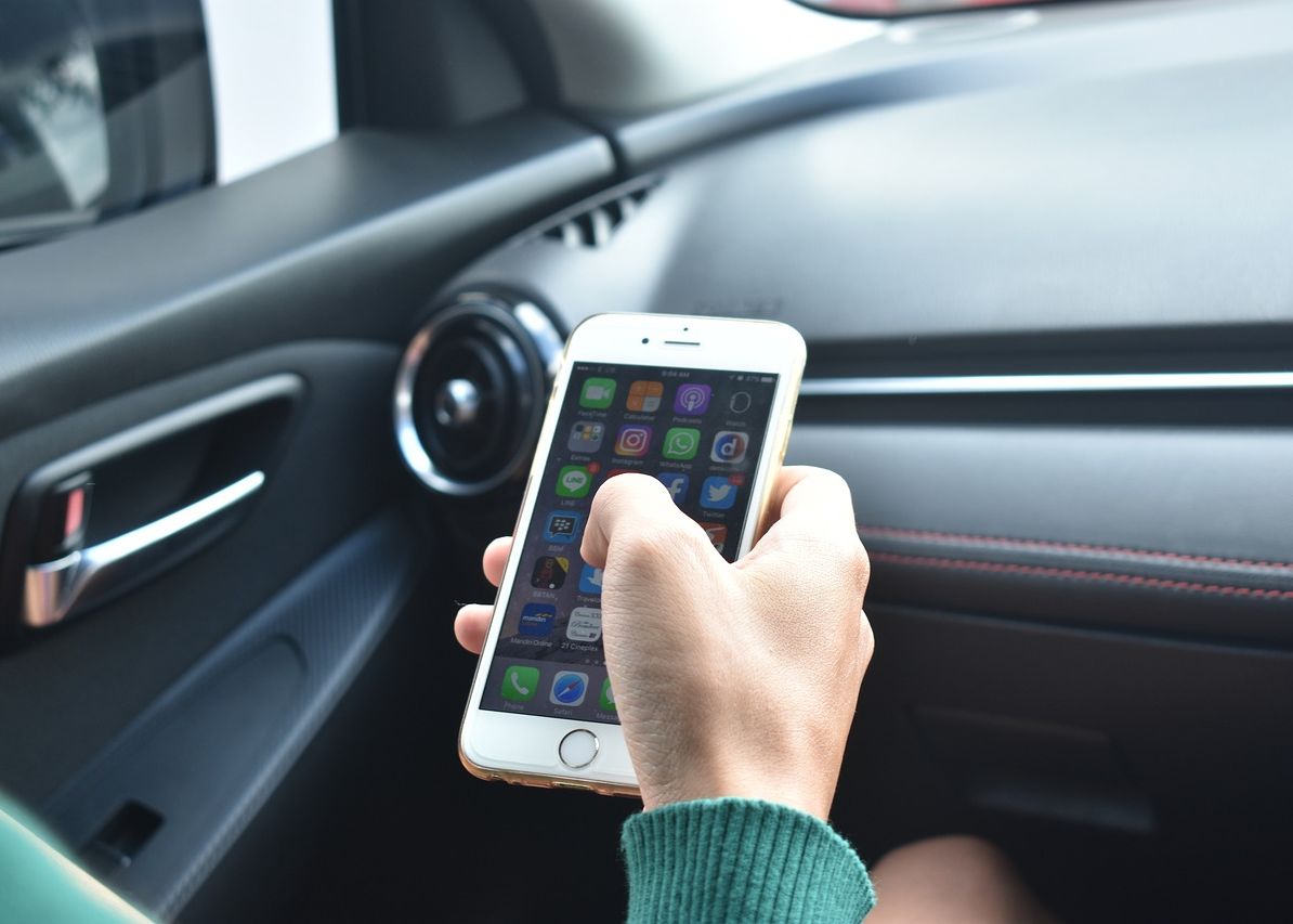 Dispozitivele cu iOS 11 pot fi accesate fara parola! Expertii au descoperit o vulnerabilitate periculoasa Dispozitivele Cu Ios 11 Pot Fi Accesate Fara Parola Expertii Au Descoperit O Vulnerabilitate Periculoasa