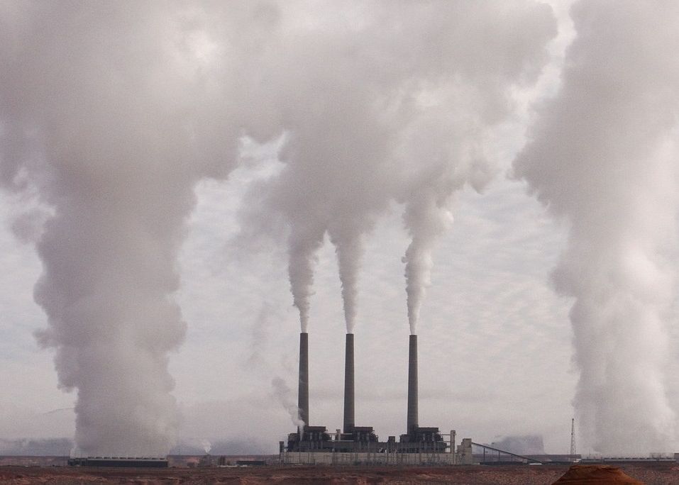 Proiectul Care Poate Opri Incalzirea Globala O Centrala Transforma Dioxidul De Carbon In Piatra