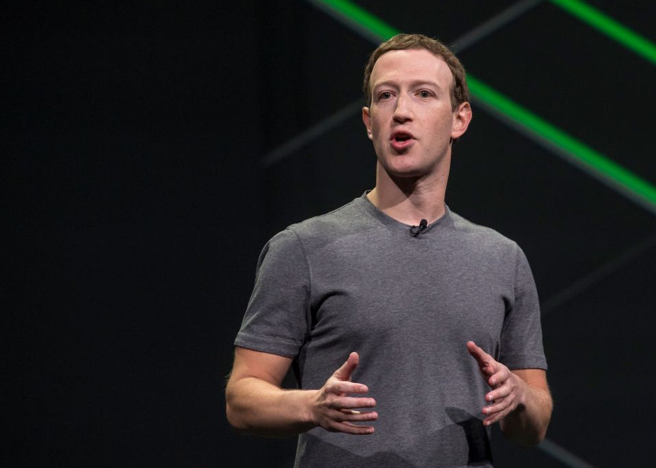 Lovitura pentru Facebook, in urma declaratiei unui oficial al Curtii Europene de Justitie Lovitura Pentru Facebook In Urma Declaratiei Unui Oficial Al Curtii Europene De Justitie