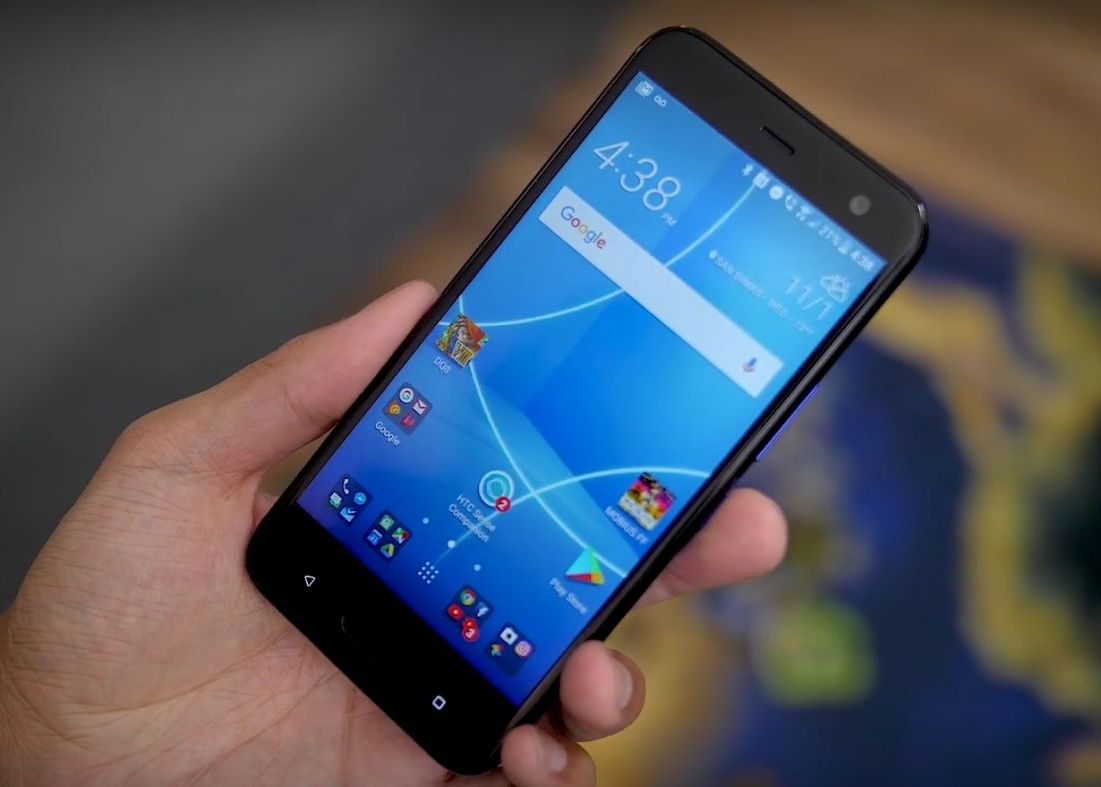 HTC a lansat U11 life, smartphone mid-range cu specificatii deosebite Htc A Lansat U11 Life Smartphone Mid Range Cu Specificatii Deosebite 1