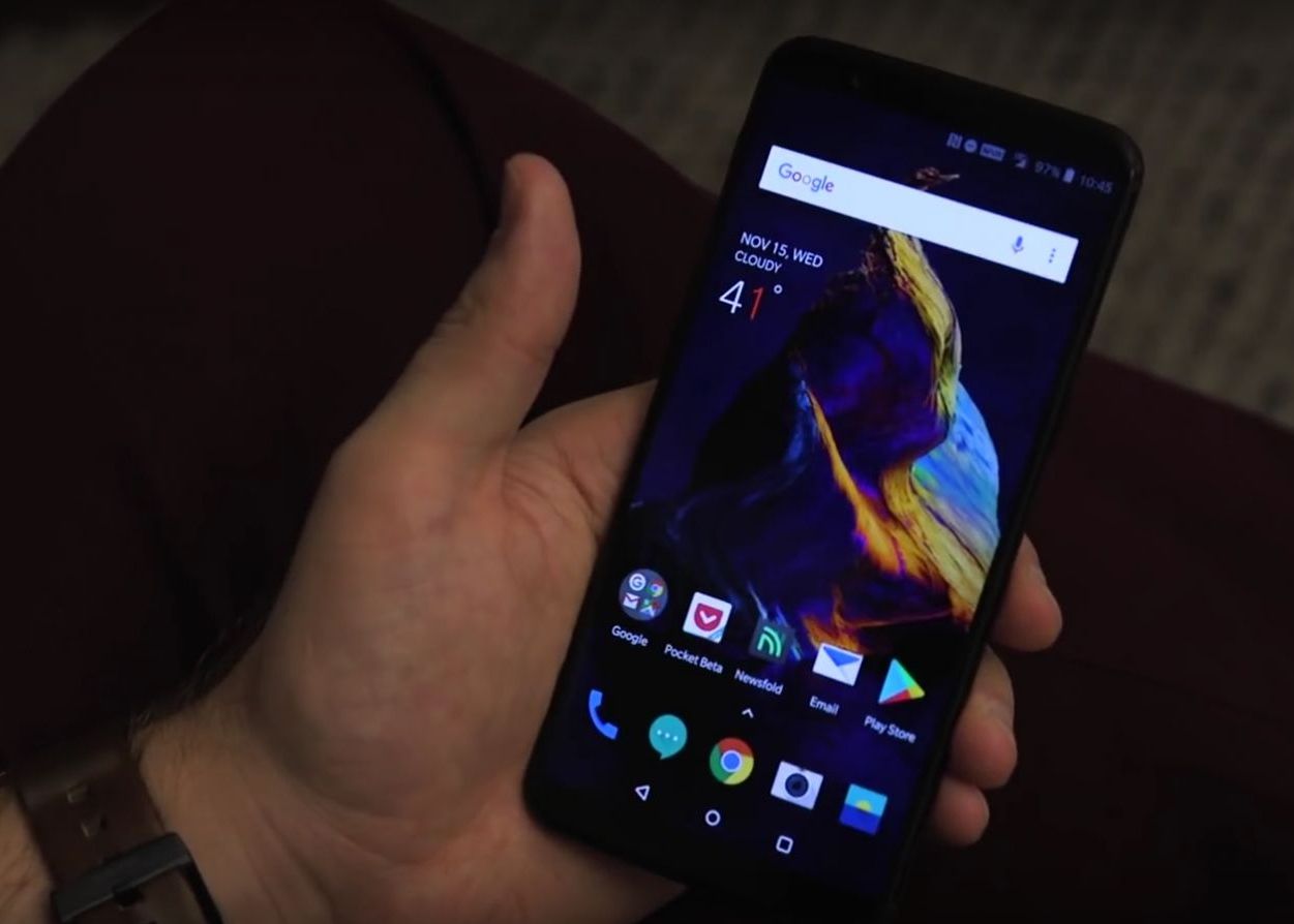 A fost lansat OnePlus 5T! Telefonul are camera foto incredibila si sistem Face Unlock A Fost Prezentat Oneplus 5t Telefonul Are Camera Foto Incredibila Si Sistem Face Unlock