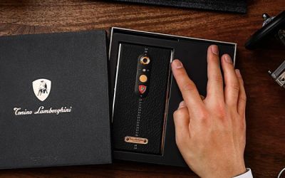 Cat de bun este Alpha-One, telefonul care costa 2.500 de dolari