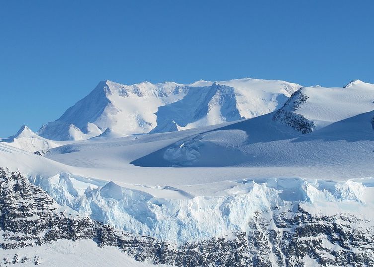Experiment Inedit In Antarctica Cercetatorii Vor Sa Cultive Legume Care Sa Creasca Fara Sol Si Lumina