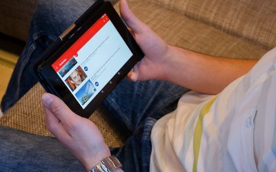 Noi reguli de acces la YouTube! Reactia companiei, dupa numeroase abateri care i-au revoltat pe utilizatori