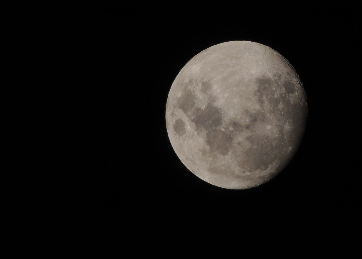 Pe 31 Ianuarie Va Avea Loc Un Fenomen Astronomic Rar Super Luna Albastra Sangerie