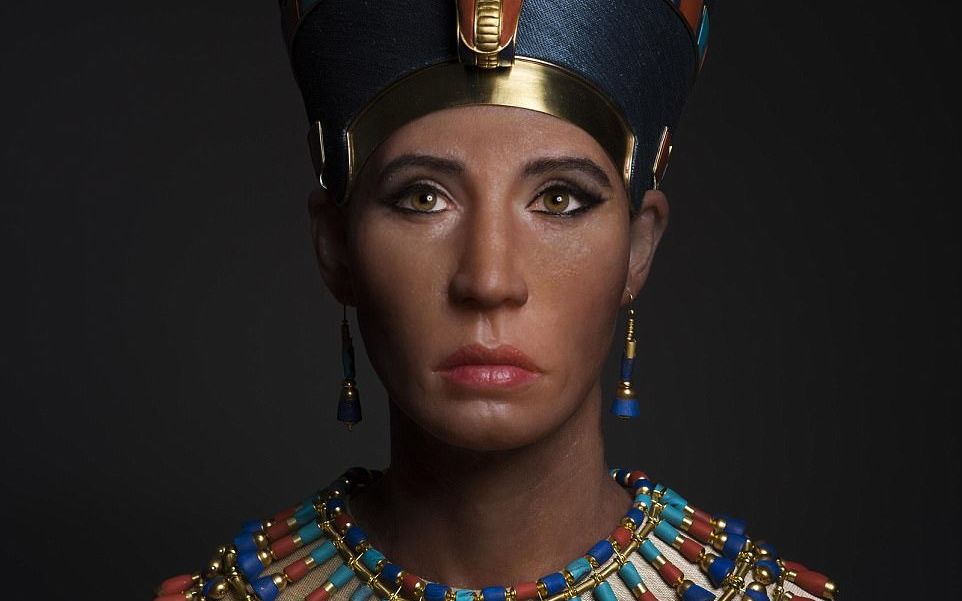 Cum arata de fapt regina Nefertiti? Cercetatorii i-au reconstituit chipul, cu ajutorul tehnologiei 3D Cum Arata De Fapt Regina Nefertiti Cercetatorii Au Reconstitui Chipul Unei Mumii De 3 400 De Ani