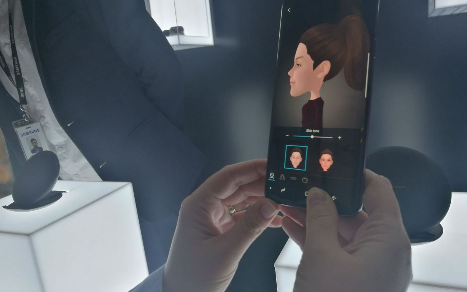 Lansare Samsung Galaxy S9 In Romania Primul Smartphone Cu Diafragma Duala Pentru Camera Foto