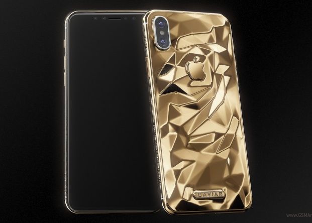 Cat Costa Un Iphone X Cu Carcasa Din Aur Telefonul Este Disponibil In Doua Versiuni Inclusiv Cu Aur Lichid