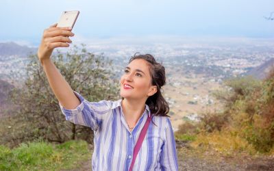 Ce marci de smartphone prefera romanii? Primele doua locuri, ocupate de producatori asiatici