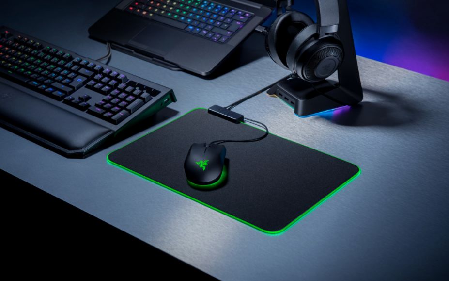 Razer Lanseaza Abyssus Essential Un Nou Mouse Entry Level