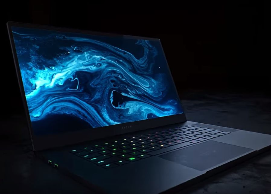 Razer Lanseaza Cel Mai Mic Laptop De Gaming Cu Diagonala De 15 6 Inci