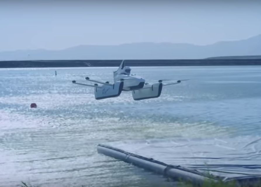 Incep Precomenzile Pentru Prima Masina Zburatoare Electrica Pentru Flyer Nu Ai Nevoie De Brevet De Pilot