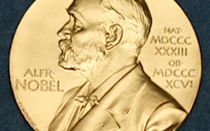 Un Fizician Care A Primit Premiul Nobel Retinut Pe Aeroport Care Este Motivul