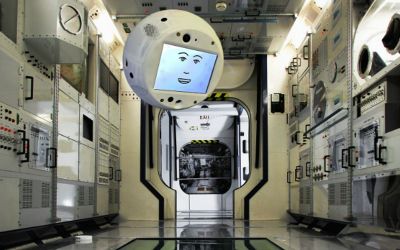 CIMON, primul robot cu Inteligență Artificială care se alătură echipajului de pe Stația Spațială Internațională