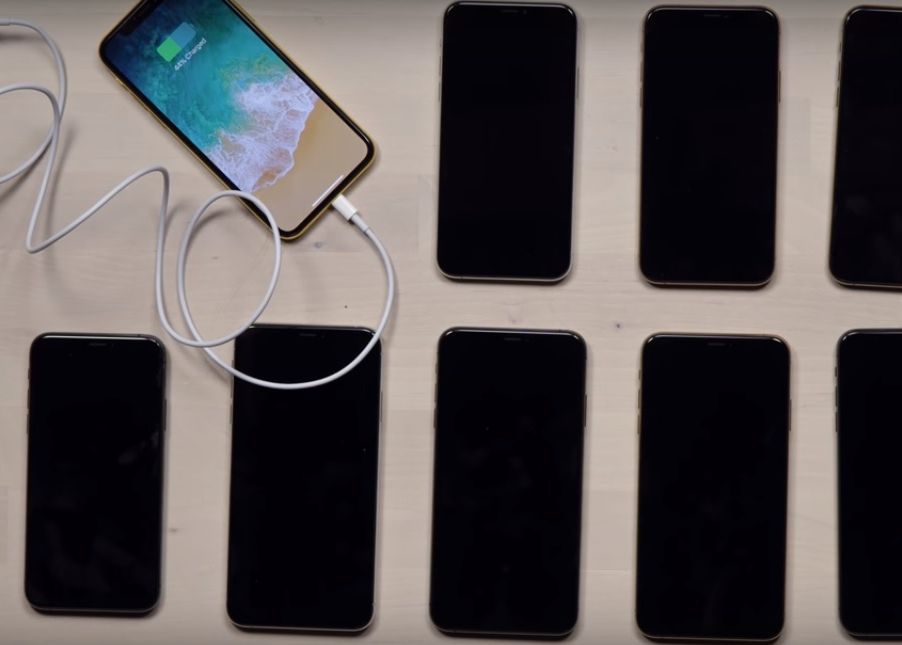 Noi Probleme La Iphone Xs Si Xs Max Unele Telefoane Nu Se Incarca