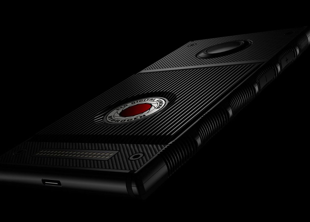 Primul Telefon Cu Display Holografic Va Fi Lansat In Curand Cat Costa Si Ce Poate Face Hydrogen One