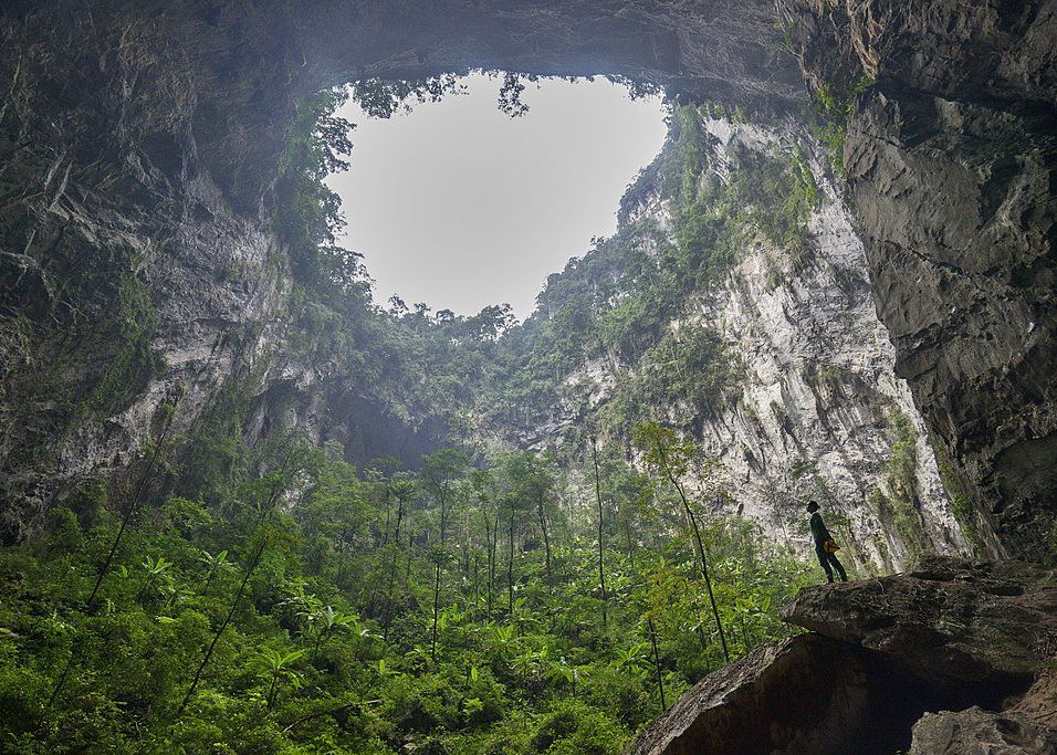 Fenomen Straniu In Cea Mai Mare Pestera Din Lume